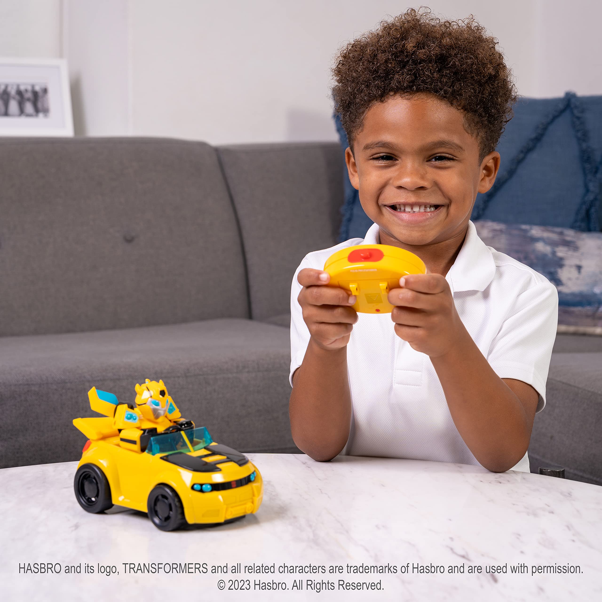Amazon.com: Jada Transformers Rescue Bots Academy Bumblebee RC